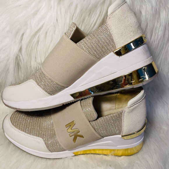 Michael Kors shoes - Picture 1 of 7